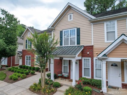 11457 Dixie Glen Drive sold home in Coventry Court Townhomes, Charlotte, NC