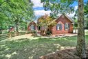 2395 Mill House Lane sold home in Matthews, SC