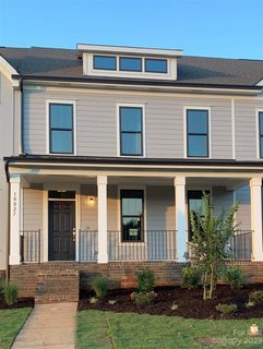 Previously sold for $447,910