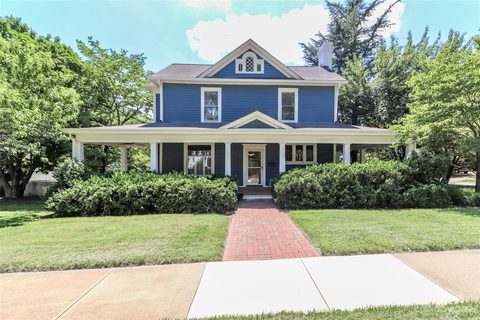 137 N Race Street sold home in Historic District, Statesville, NC