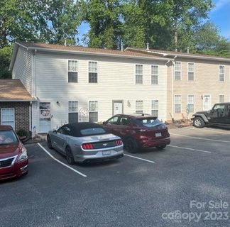 1515 20th Avenue sold home in Huntsmoor, Hickory, NC