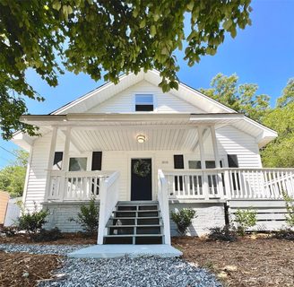 310 W Lowrance Avenue