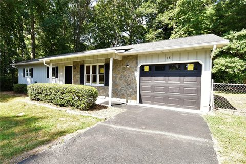 18 Stoney Nob Drive sold home in Woodland Trace, Hendersonville, NC
