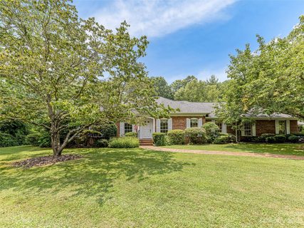 108 Sondley Parkway