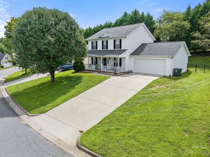 236 17th Avenue sold home in Stonebrook, Hickory, NC