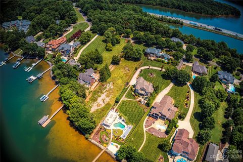 108 Sail High Court sold home in Westview, Mooresville, NC