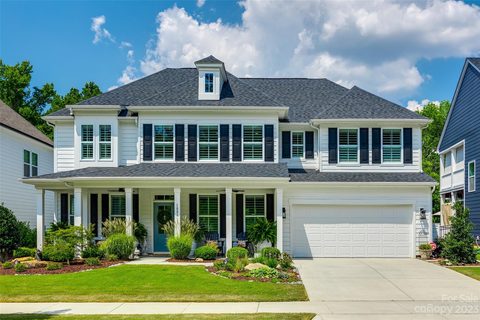 Previously sold for $835,500