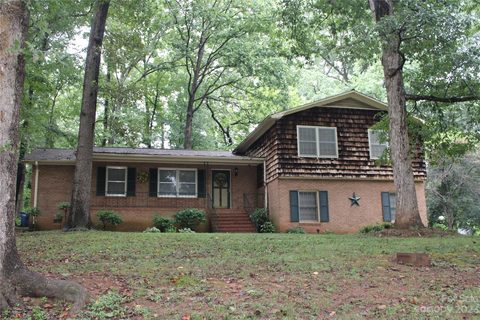 311 Hollingswood Drive sold home in Broadview Acres, Statesville, NC