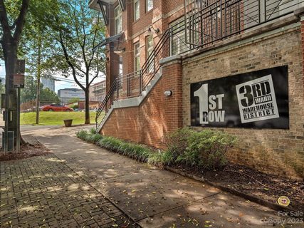 1101 W 1st Street 108 sold home in First Row Condominium, Charlotte, NC