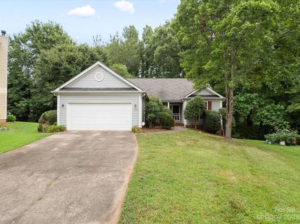 8301 Houndstooth Drive sold home in Morris Village, Charlotte, NC
