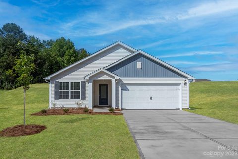 Previously sold for $300,900