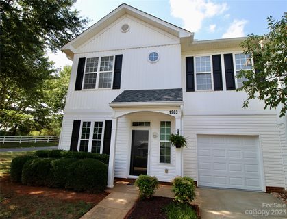 1903 Bellflower Drive sold townhome in Glenridge Townhomes, Fort Mill, SC
