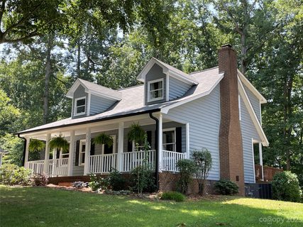313 Treeline Drive