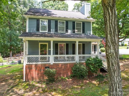 3004 Dylan Place