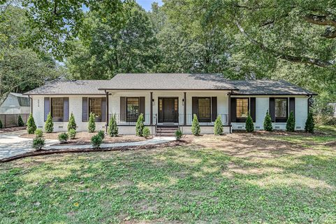 5024 Providence Road sold home in Old Salem, Charlotte, NC