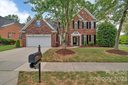 15506 Sullivan Ridge Drive sold home in Charlotte, SC