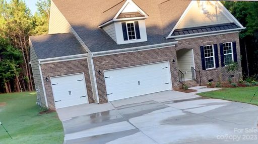 13024 Cinnamon Fern Lane sold home in The Estates at Arlington Woods, Mint Hill, NC