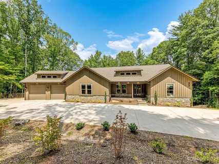 27 Gaston Mountain Road sold home in Gaston Mountain, Asheville, NC