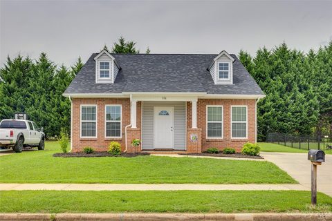 938 Cason Street sold home in Linford Park, Belmont, NC
