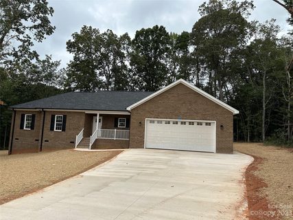 3394 Sweet Gum Drive sold home in Blackburn Ridge, Lincolnton, NC