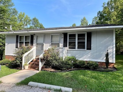 1316 1318 Landsford Road sold multi-family property in Valleydale, Lancaster, SC