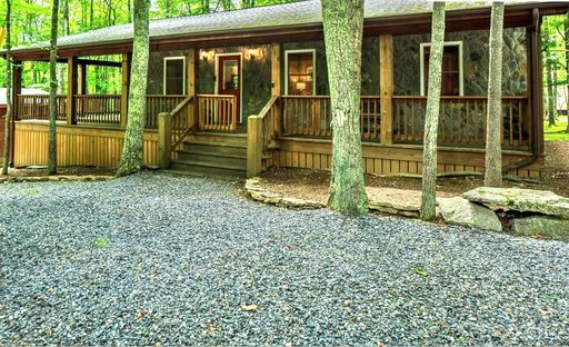 719 Pine Ridge Road