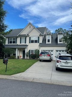 3443 Fallowbrook Forest Street