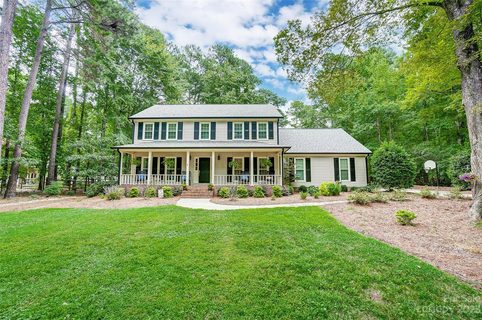 4525 Glen Oaks Drive sold home in Providence Woods, Matthews, NC