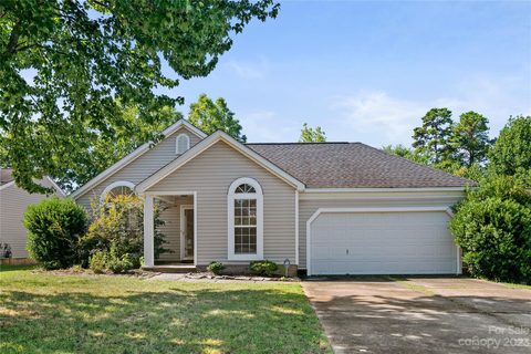 5716 Shining Oak Lane