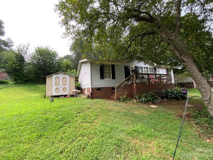 319 Meller Street sold home in Woodlawn, Mount Holly, NC