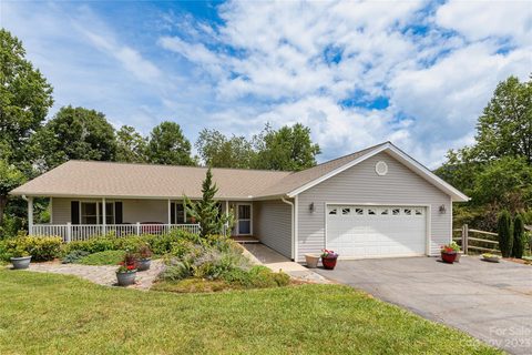 5 Nicole Lane sold home in Reems Creek Meadows, Weaverville, NC
