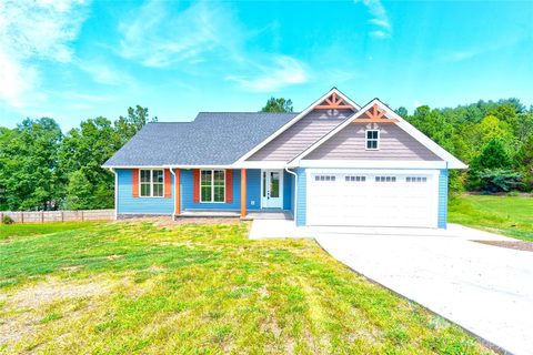 Previously sold for $460,000