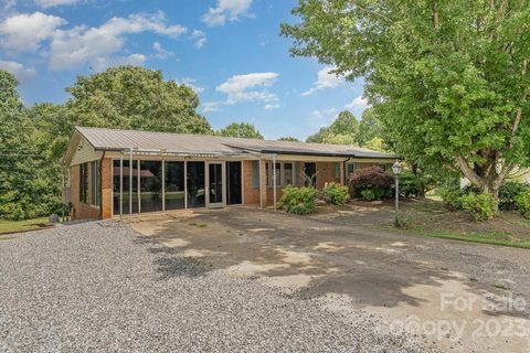 Previously sold for $309,900