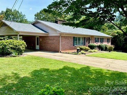 1013 Randolph Circle sold home in Deitz Rudisill, Lenoir, NC