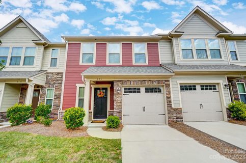 323 Pond Place Lane sold home in Park Meadows, Stallings, NC