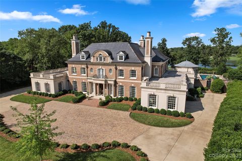 7330 Baltusrol Lane