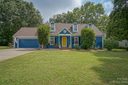 13901 Phillips Road sold home in Matthews, SC