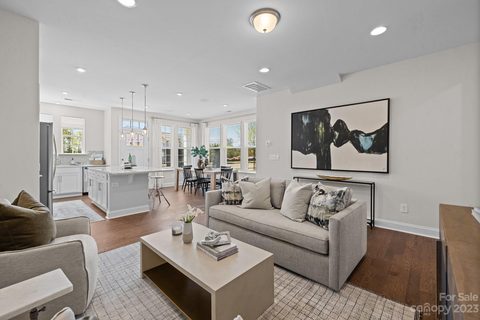 1542 Cedar Tree Drive 45