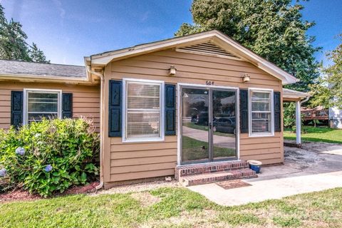 604 Carson Road sold home in Laurel Woods, Gastonia, NC