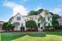 1617 Stevens Ridge sold home in Matthews, SC