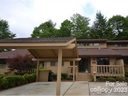 104 White Oak Drive sold home in Hendersonville, SC
