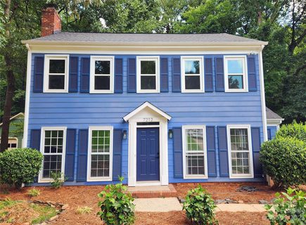 7212 Canyon Drive sold home in Sugar Springs, Charlotte, NC