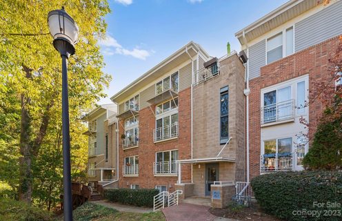 3831 Picasso Court