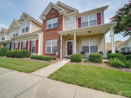 10711 Yellow Tail Court
