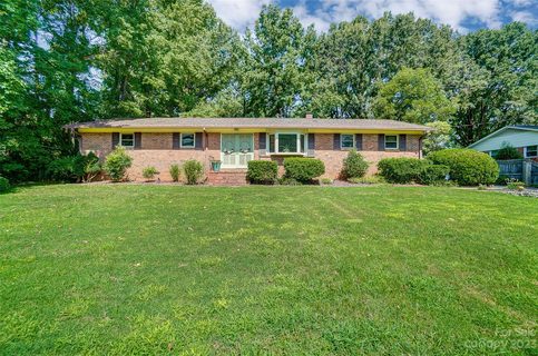5109 Markay Street sold home in Elburta Downs, Matthews, NC