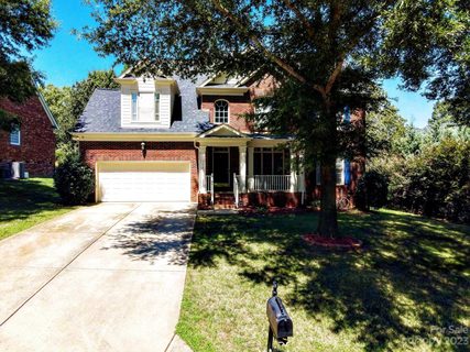112 Alexandria Drive