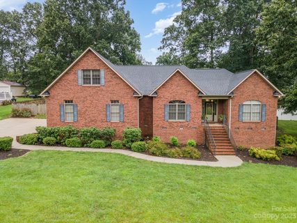 150 Saddlewood Lane sold home in Saddlewood, Statesville, NC