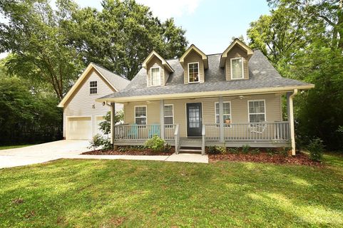 730 4th Avenue Drive sold home in Oakwood, Hickory, NC