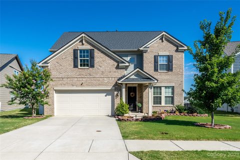 479 Hunton Forest Drive