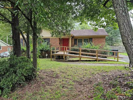 Previously sold for $215,000